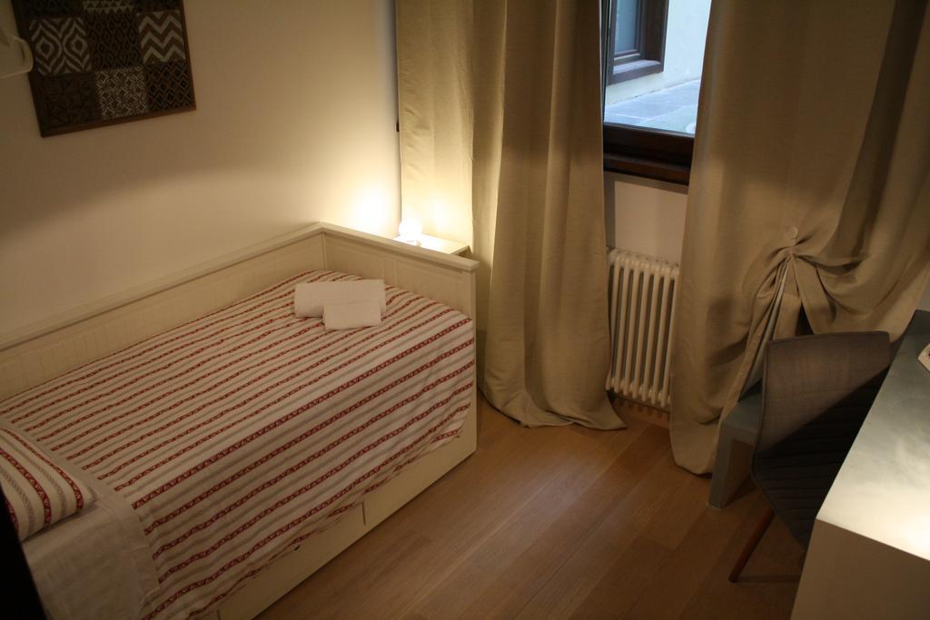 Casa Mia - No Reception Bed and Breakfast Trento Værelse billede